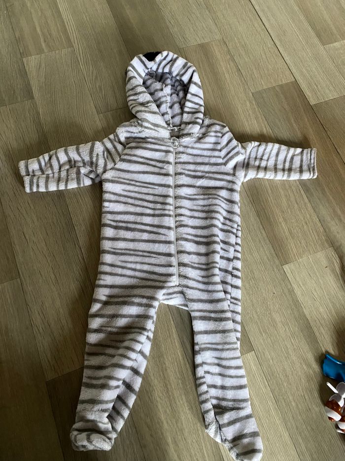 Combinaison pyjama - photo numéro 4