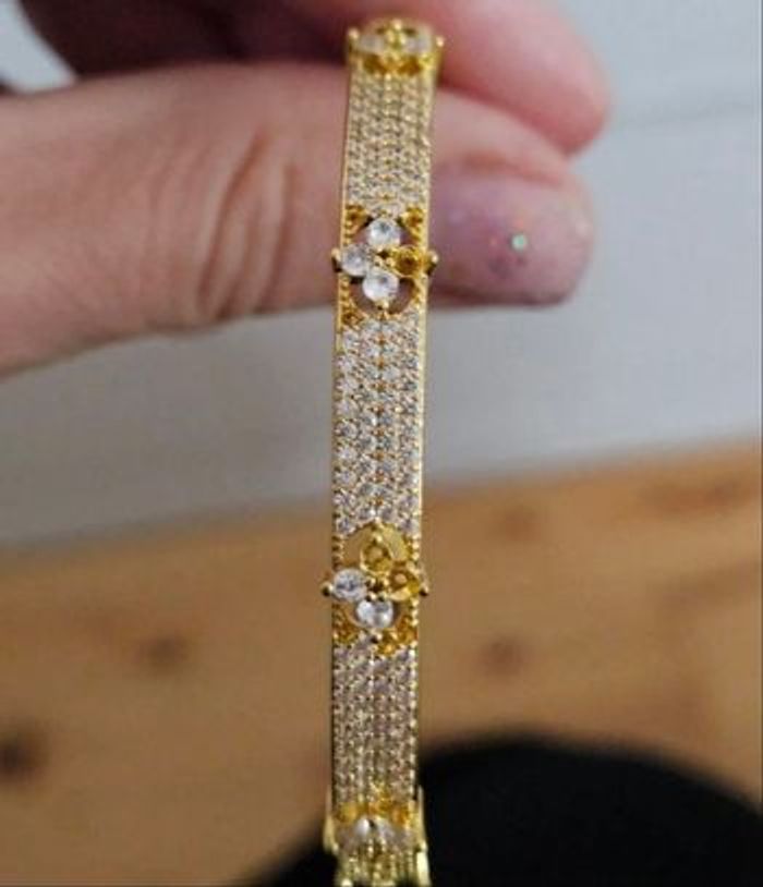 Bracelet de luxe italien trèfles plaqué or - photo numéro 3