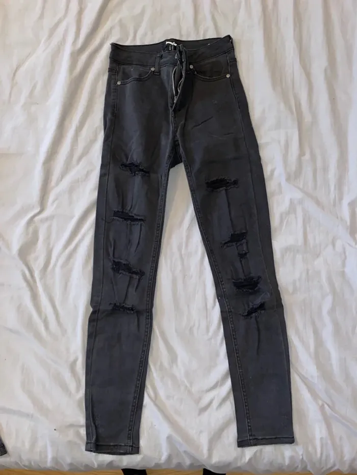 Jeans troué