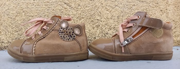 Chaussures GBB taille 23 - photo numéro 2