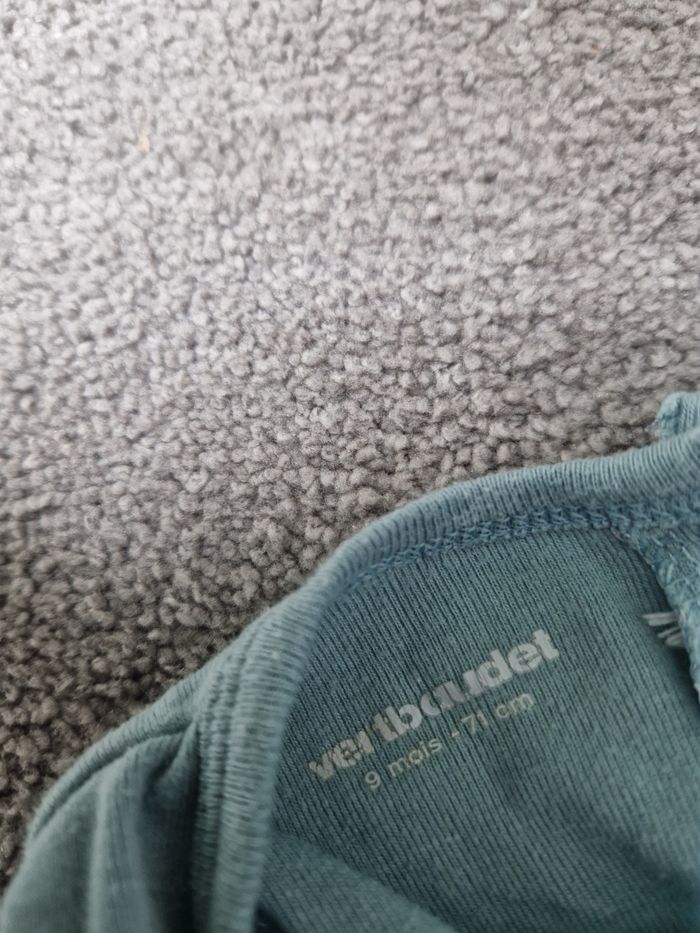 Pyjama dinosaure - photo numéro 2