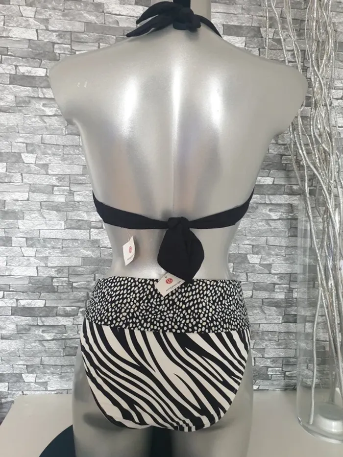 Maillot de bain sexy noir T48/85E - photo numéro 2