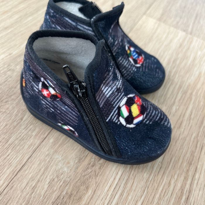 Chaussons - photo numéro 3