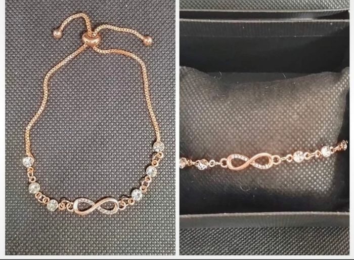 Bracelet infini avec strass