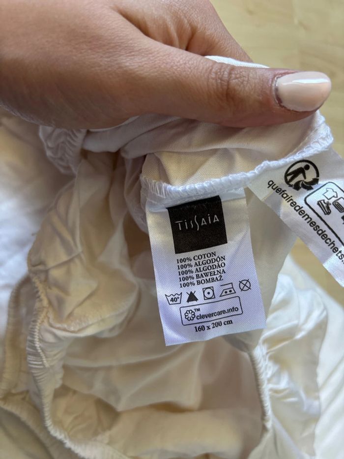 Drap housse + taies d’oreillers - photo numéro 3