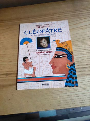 Livre Cléopâtre et le scarabée magique
