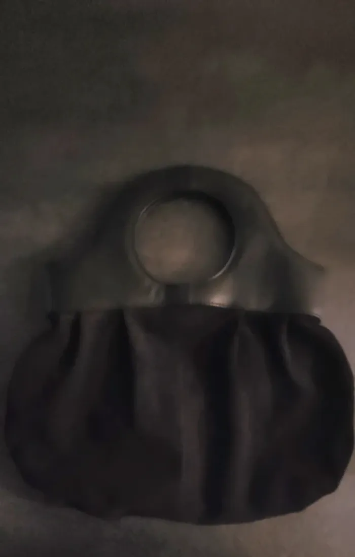 Sac suéde et cuir noir TeX neuf - photo numéro 6