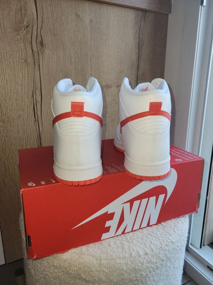 Sneakers Nike femme - photo numéro 4