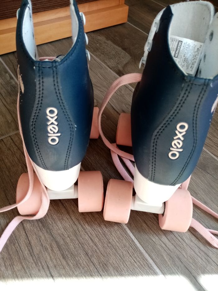 Ensemble patins à roulettes et accessoires de protection - photo numéro 6