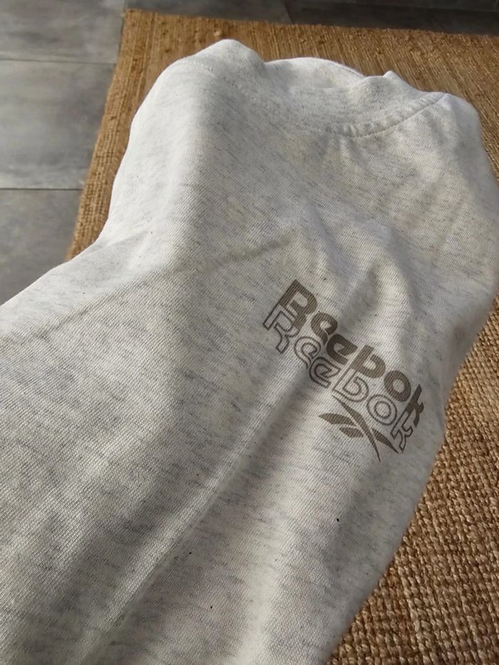 TEE shirt rebook neuf xs - photo numéro 7