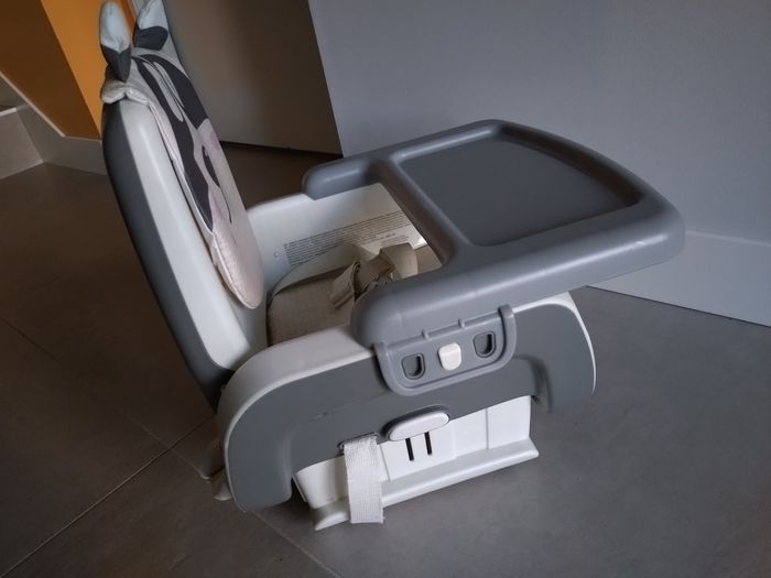 Rehausseur panda Chicco - photo numéro 2