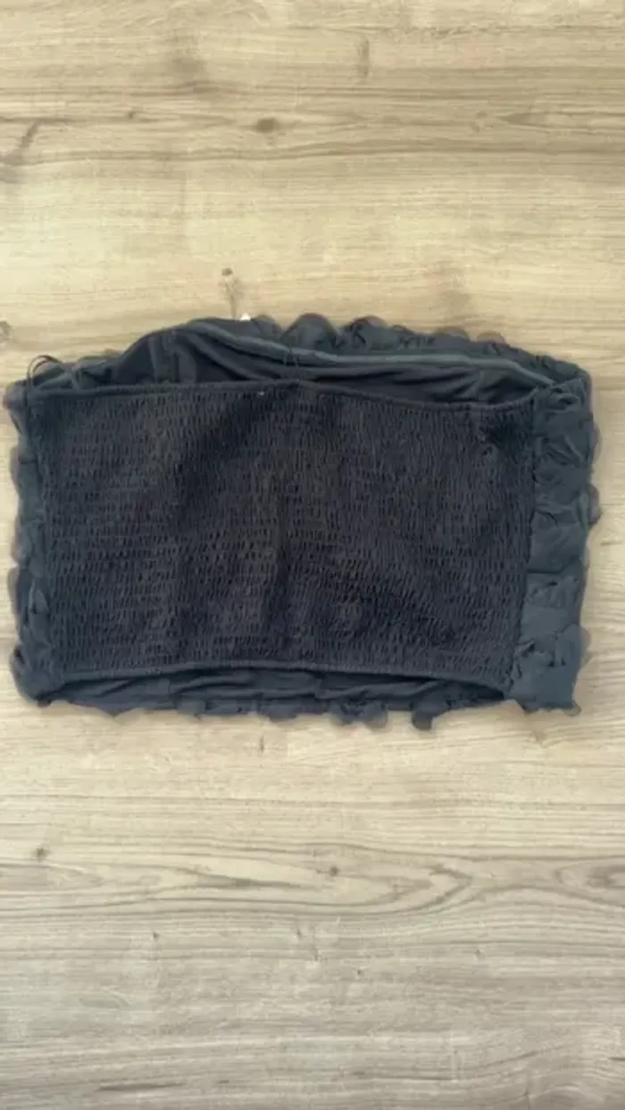 Bustier noir à fleur