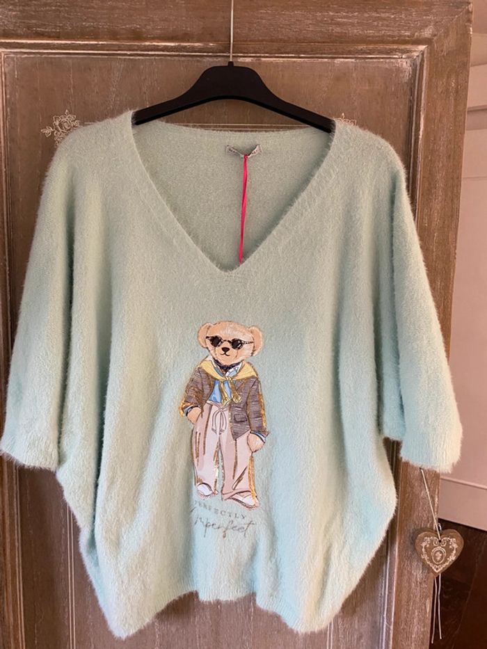 Pull vert d’eau ourson tout doux