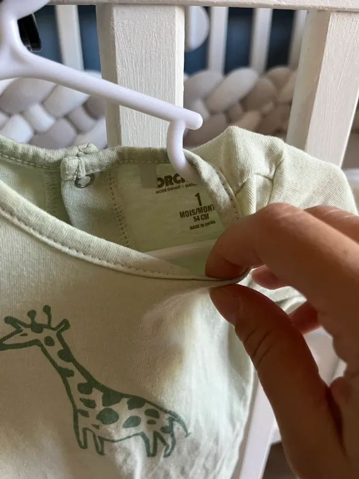 Lot de 2 pyjamas 1 mois - photo numéro 4