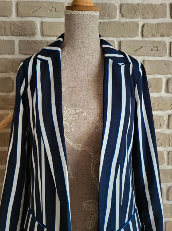 Blazer Only rayé bleu et blanc neuf XS 34 - photo numéro 2
