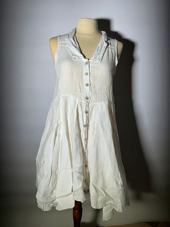 Robe blanche en lin