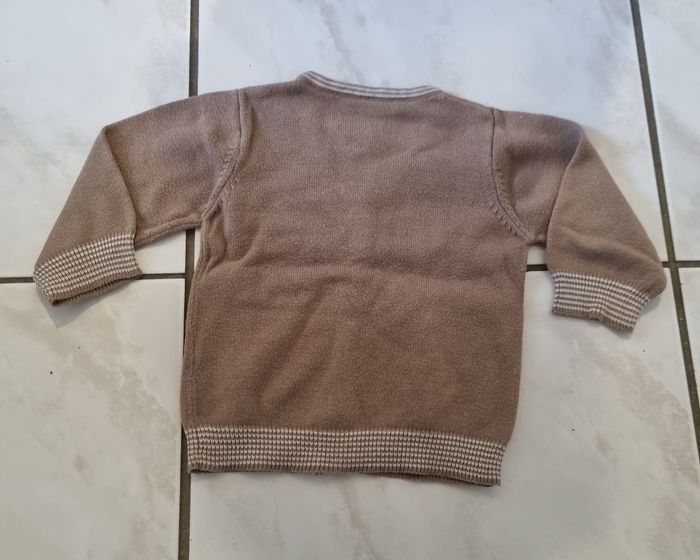 gilet boutonné Marron et blanc garçon taille 3 mois - photo numéro 3