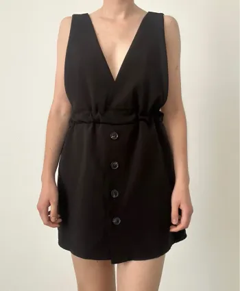 Robe noir en excellent état