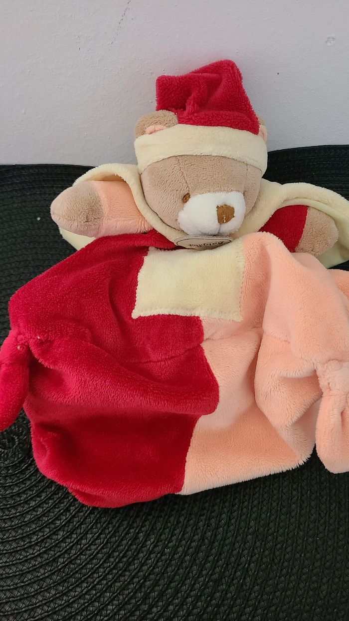 Baby Nat' Doudou plat ours rouge jaune saumon Cape - photo numéro 3