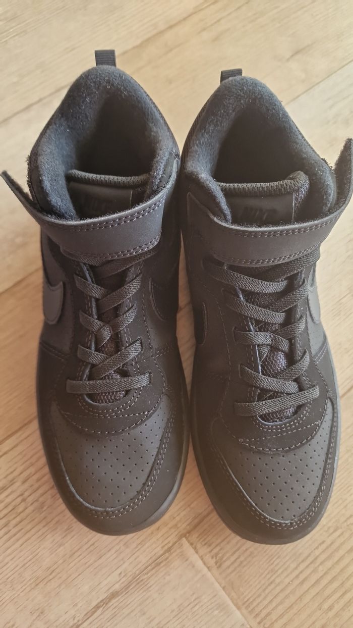 Nike court Borouhgh Mid taille 35 - photo numéro 5