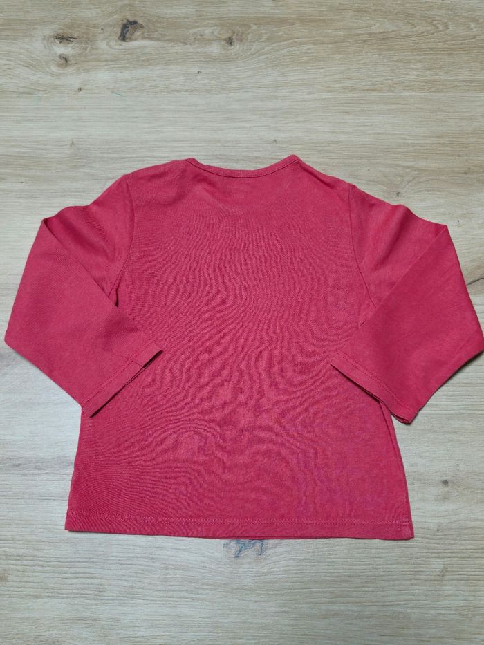 Tee-shirt manche longue pour garçon de 18 mois, kiabi en très bon état. - photo numéro 4