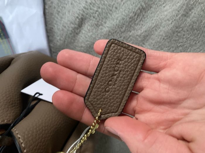 Sac à main épaule Coach Lana 23 marron - photo numéro 5