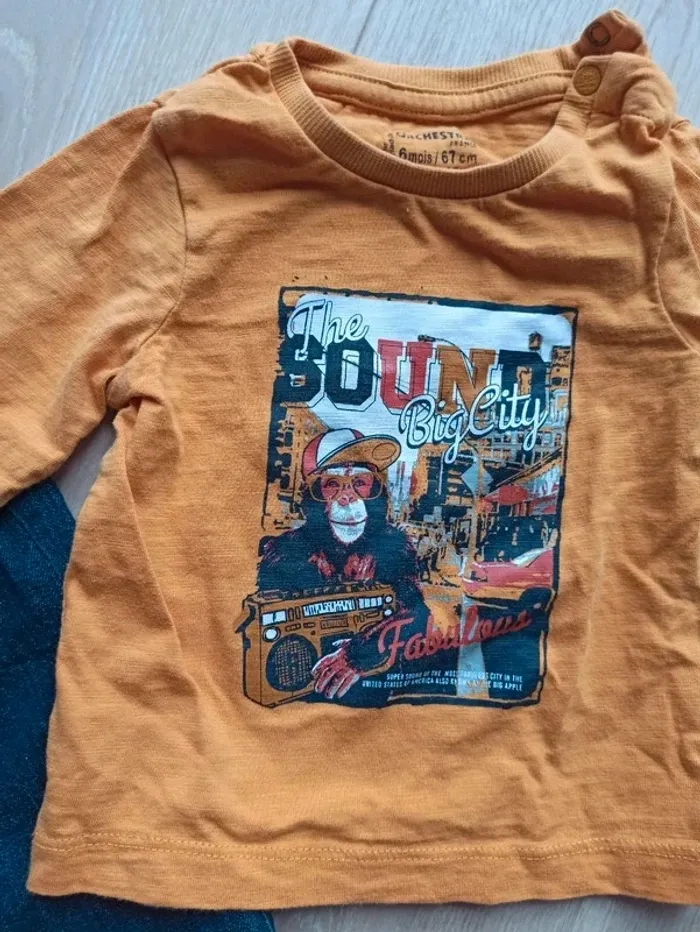Ensemble salopette t-shirt manches longues taille 6 mois - photo numéro 2