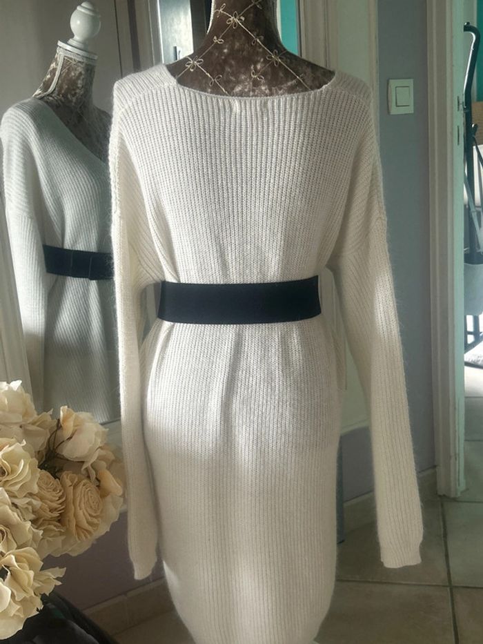 Robe pull taille unique mi-longue - photo numéro 3