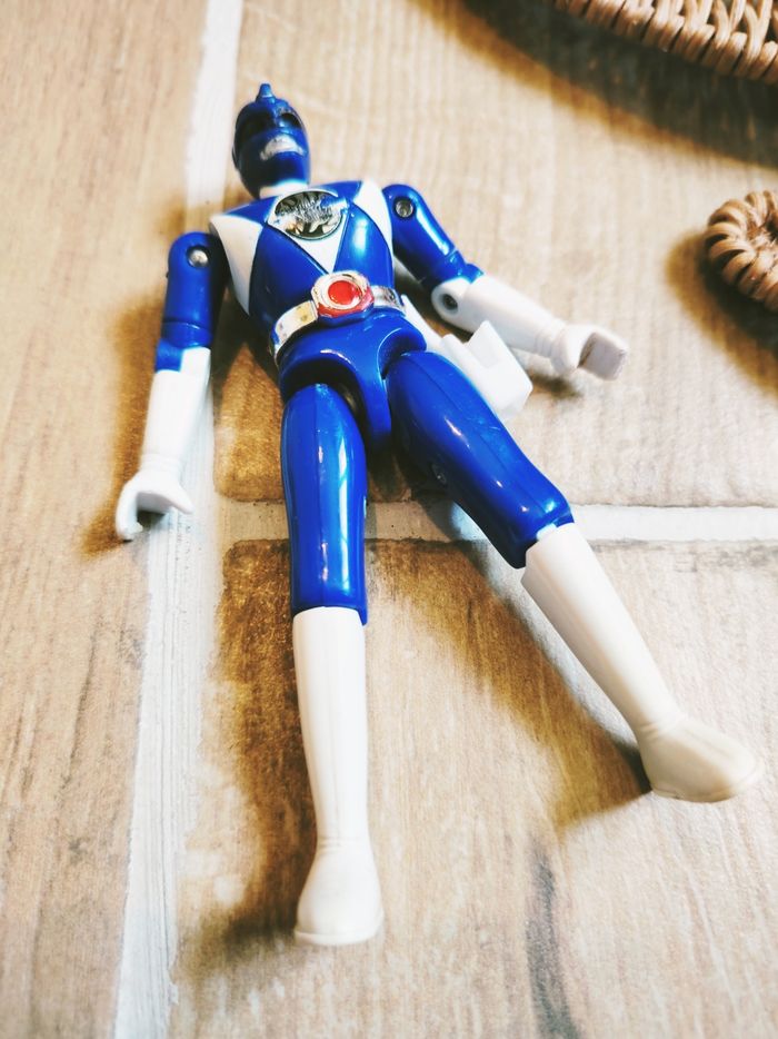 🙅 Power rangers mighty morphin figurine ranger bleu année 1993 - photo numéro 2