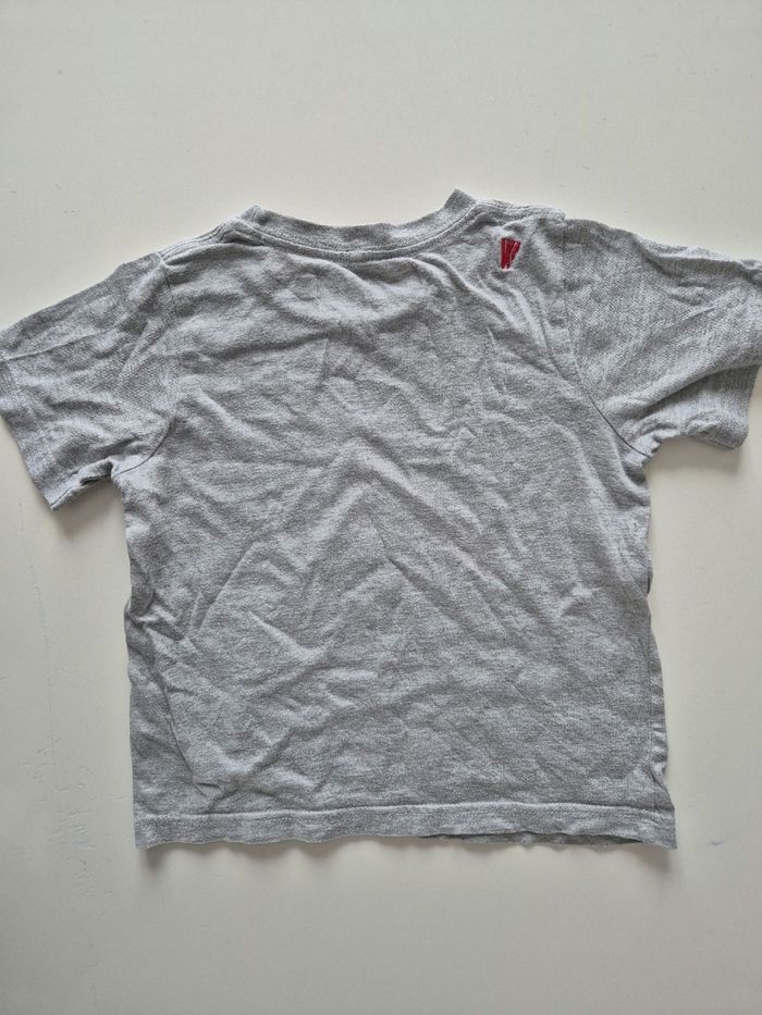 👦 T-shirt - photo numéro 4