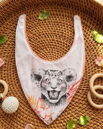 ​🦁 Magnifique Bavoir Bandana "Petit Lion" - Style Bohème
