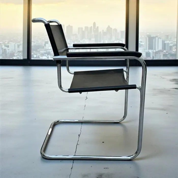 Chaise Bauhaus vintage cuir épais & chrome – état exceptionnel - photo numéro 3