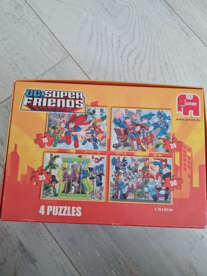 Coffret 4 puzzles DC Super Friends / Héros - photo numéro 2
