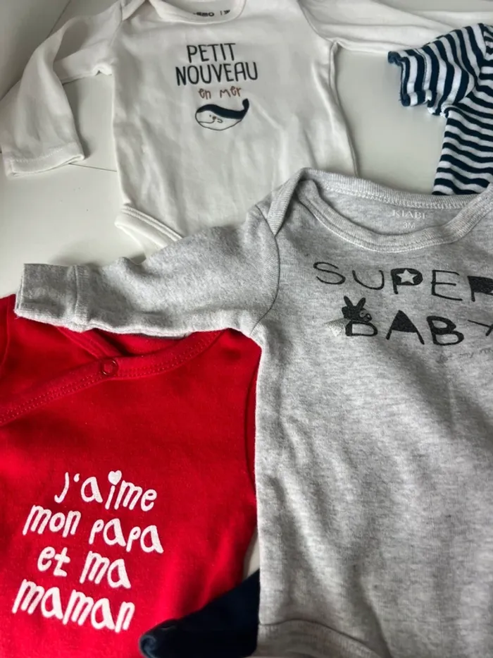 Lots 15 bodys 3 mois - photo numéro 3