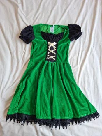 robe de déguisement de costume irlandais de la saint Patrick, taille 8/10 ans en très bon état