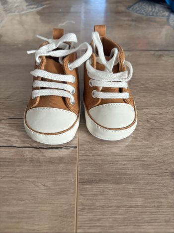 Chaussures 3/6 mois