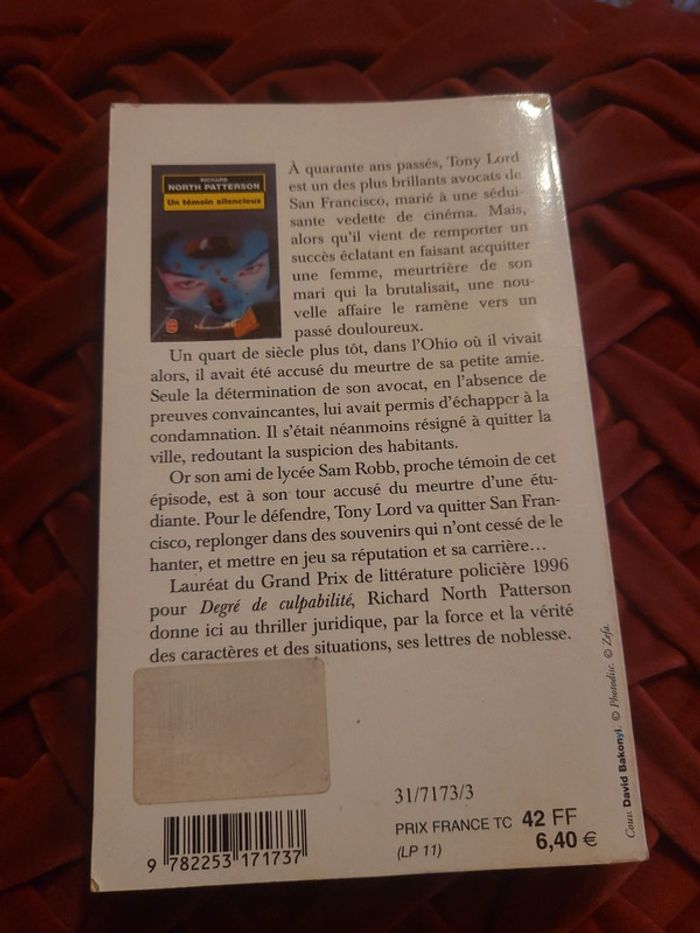 Un témoin silencieux - photo numéro 2