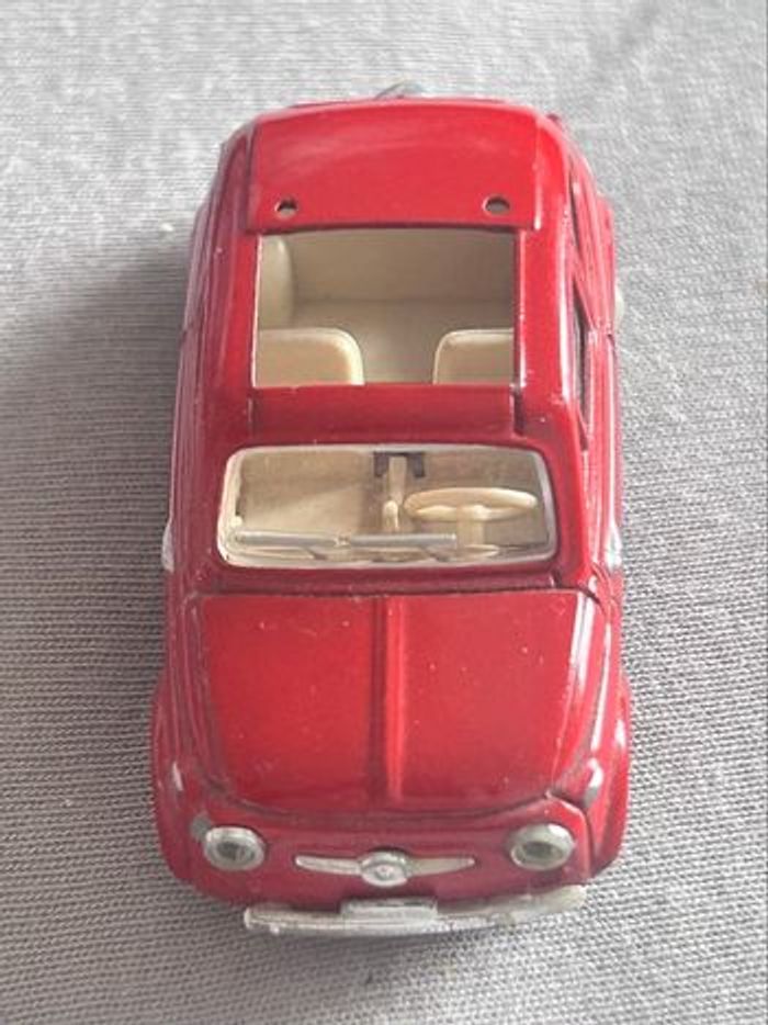 Voiture Fiat 500 1957 - photo numéro 3