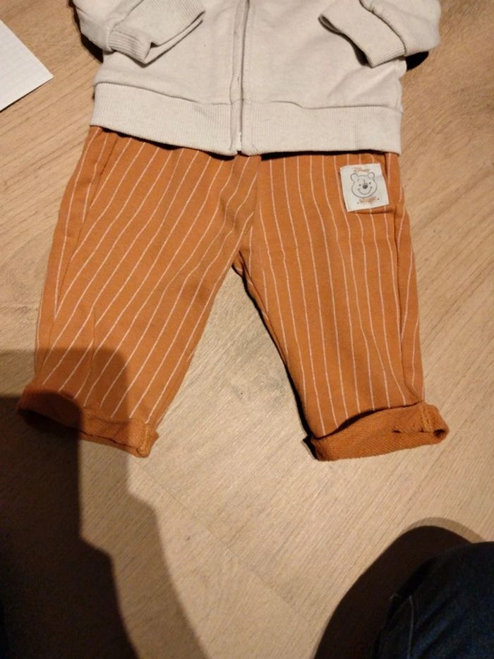 Ensemble Winnie 3 mois - photo numéro 2