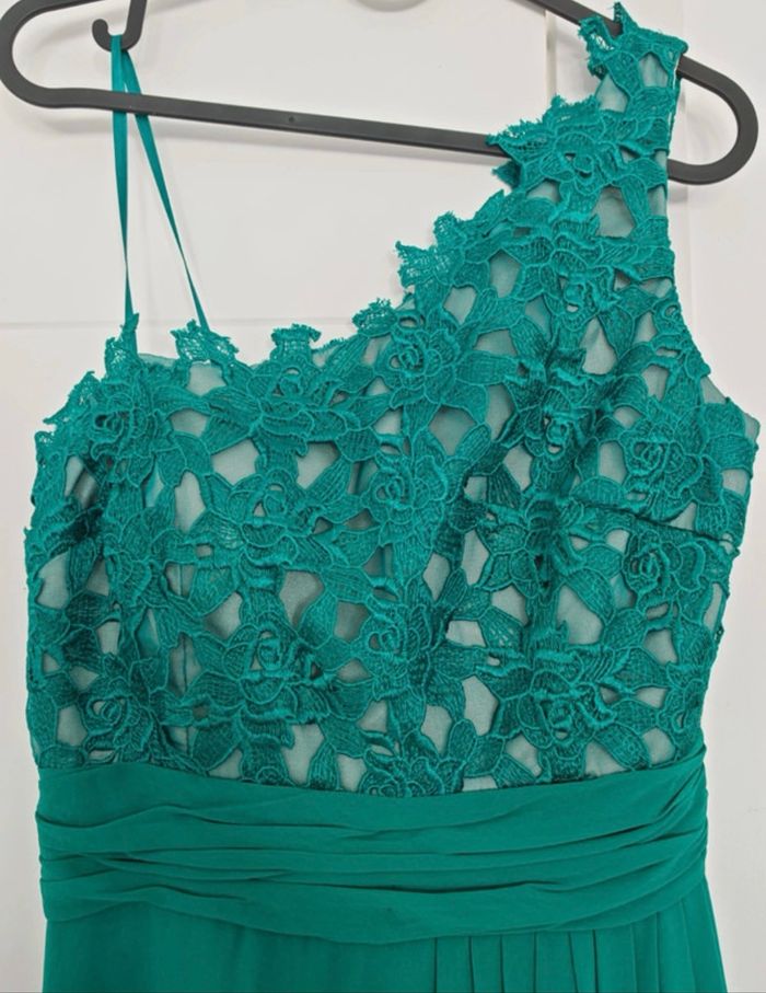 Robe de soirée - photo numéro 2