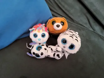 Lot de peluches TY yeux brillants
