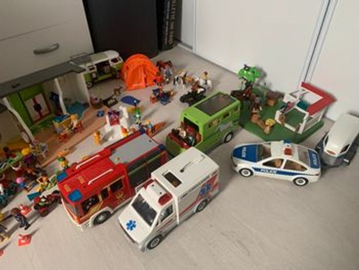 Playmobils - photo numéro 2