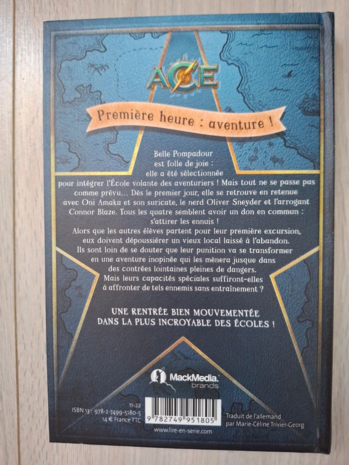 Livre l'école volante des aventuriers, le tigre de feu de Batavia - photo numéro 2