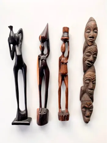 Statuettes et masques africains / Amérique du Sud (a l'unité)