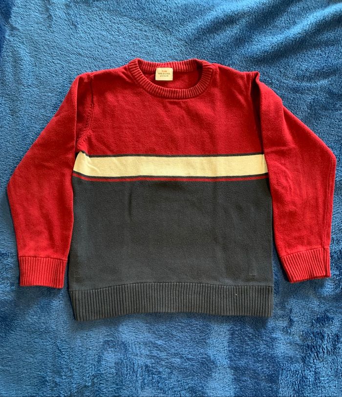 7 pulls taille 6 ans - photo numéro 2