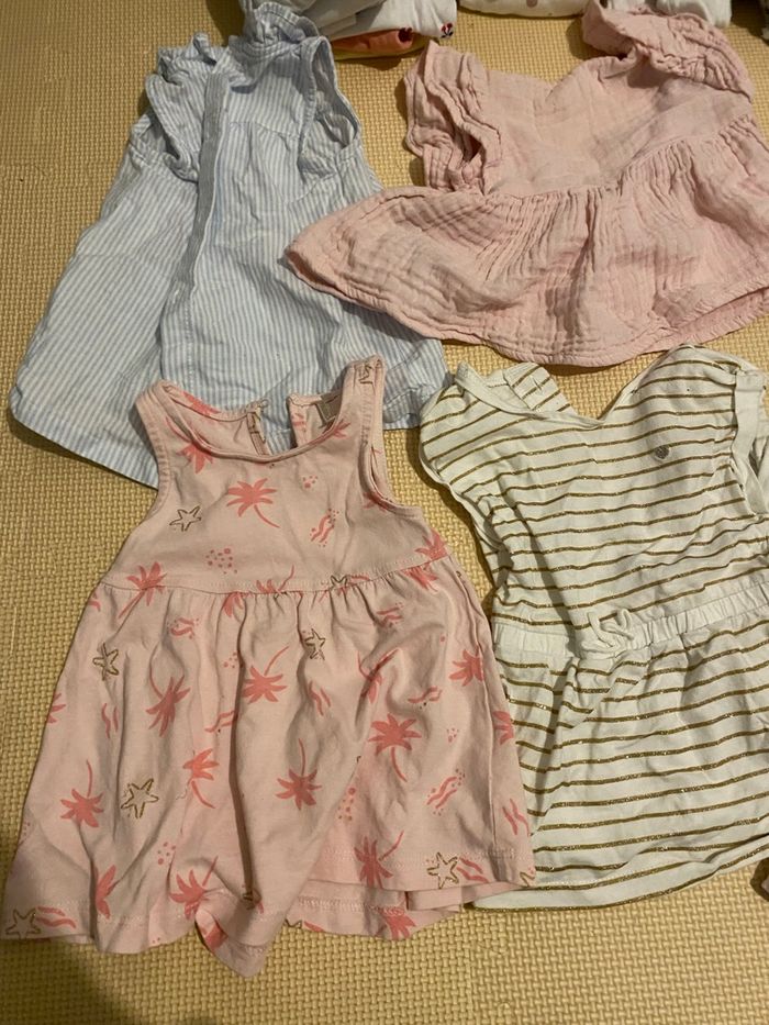 Lot 6 robes fille – 3 mois - photo numéro 2