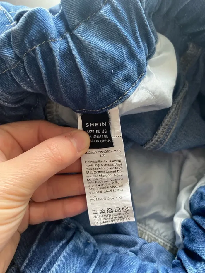 Short en jean T42 neuf - photo numéro 6