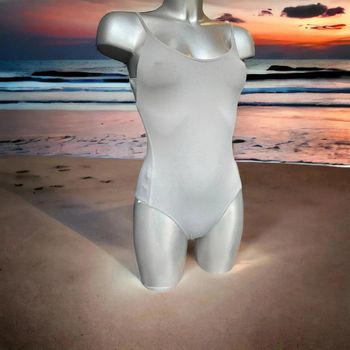 Maillot de bain neuf 38 eres