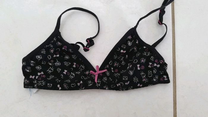 Soutien gorge fille 75A v12 - photo numéro 4