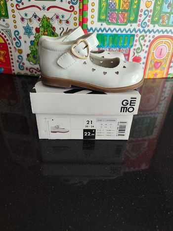 Sandales fille blanche 
